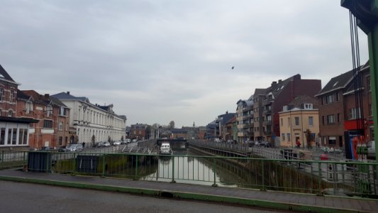 Geraardsbergen-Wijngaardbrug en Rijksmiddenschool