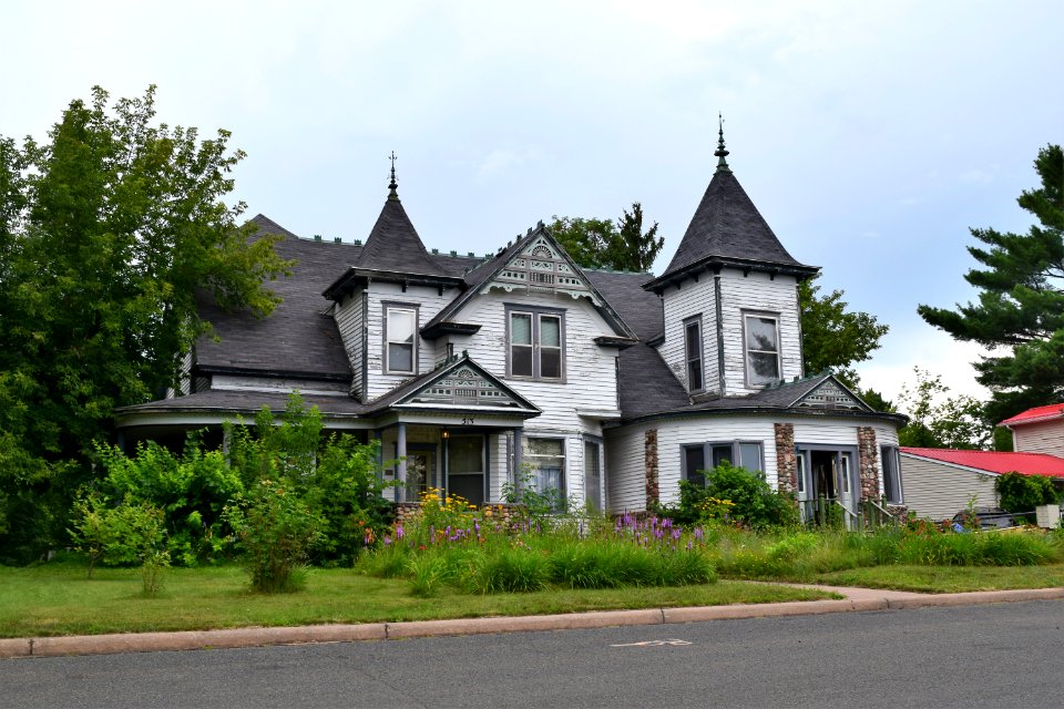 George V. Siegner House, Spooner, WI