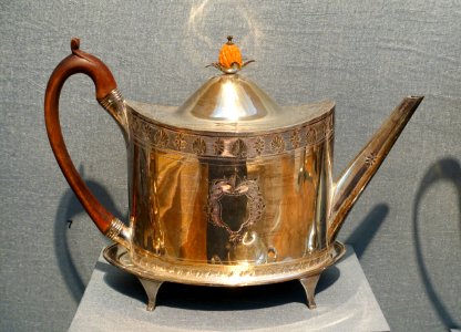 George III teapot on stand, Francis Purton, London, 1794-1795, silver - Portland Art Museum - Portland, Oregon - DSC08794