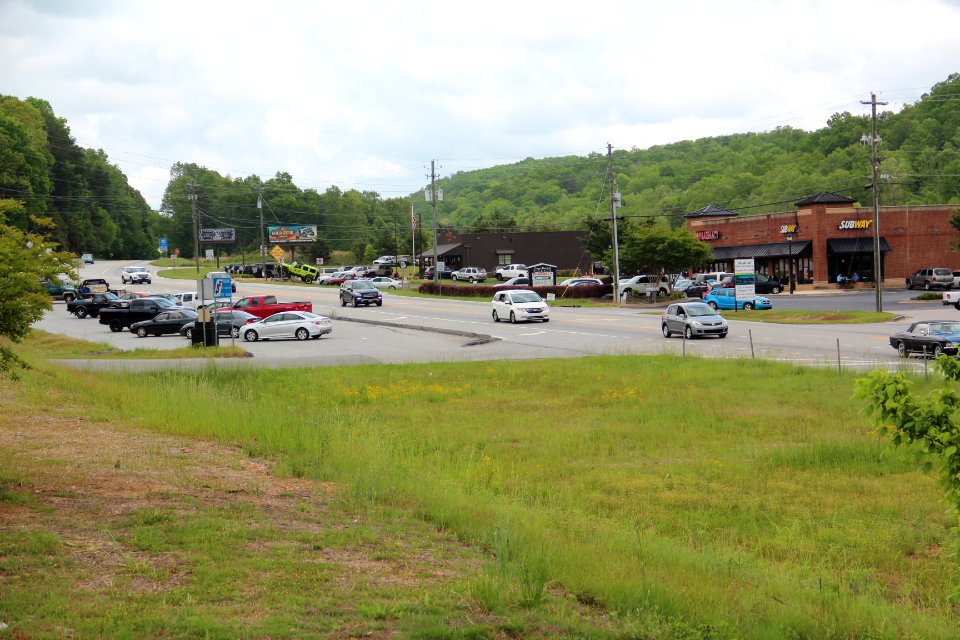 Georgia State Route 115 Lumpkin County, April 2017