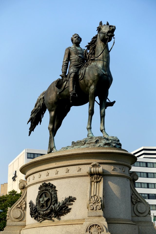 George Henry Thomas Memorial - Thomas Circle, Washington, DC - DSC05458
