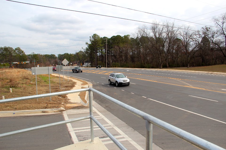Georgia State Route 156 in Gordon County, Jan 2017