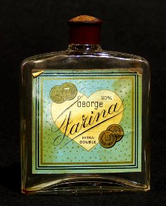 George Farina bottle, pic2