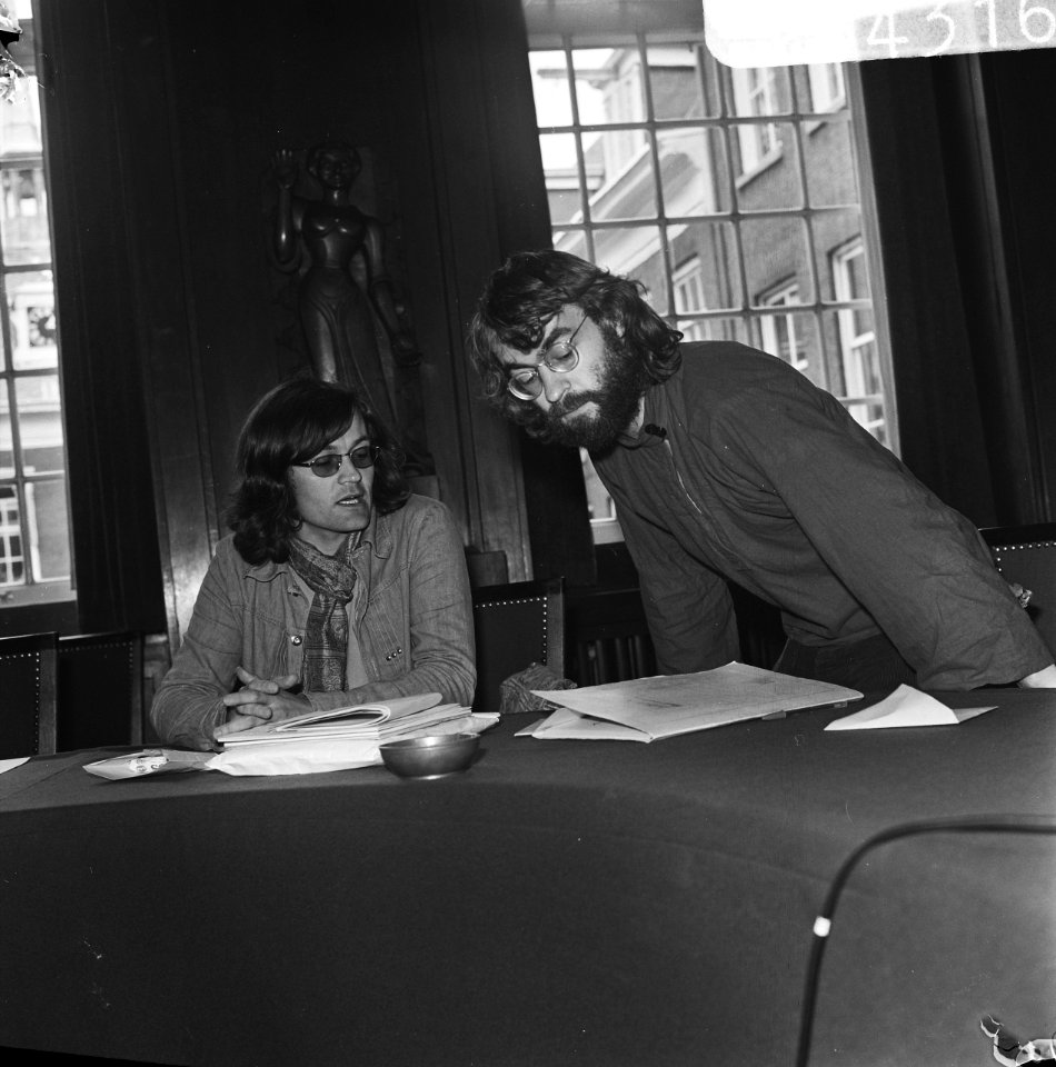 Gemeenteraad van Amsterdam, Roel van Duijn (rechts), Bestanddeelnr 926-4316