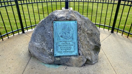 George Washington Memorial Highway (West Springfield, Massachusetts) - DSC04922