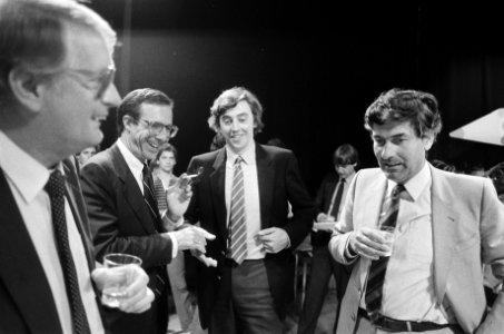Gemeenteraadsverkiezingen 1982 fractieleiders D66, PvdA VVD, CDA in NOS-studio, Bestanddeelnr 932-1941