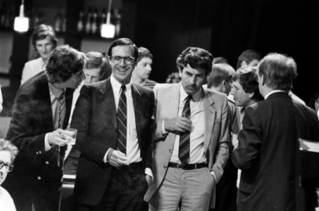 Gemeenteraadsverkiezingen 1982 fractieleiders D66, PvdA VVD, CDA in NOS-studio, Bestanddeelnr 932-1943
