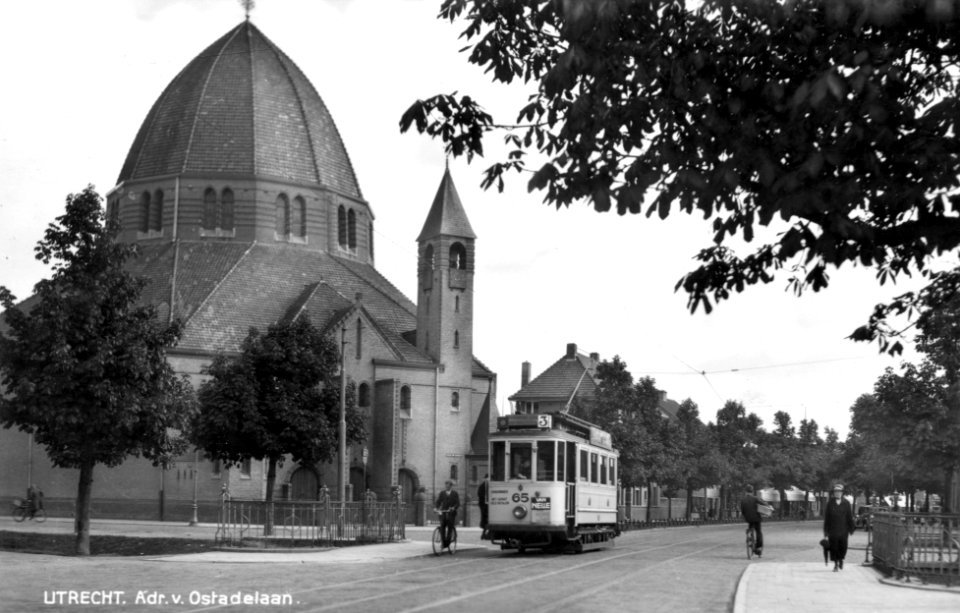 Gemeentetram Utrecht motorwagen 65 op lijn 3