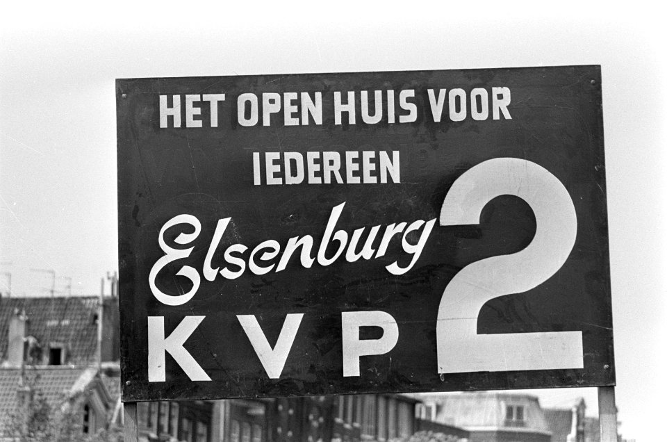 Gemeenteraadsverkiezingen op 1 juni te Amsterdam, verkiezingsbord KVP, Bestanddeelnr 919-1590
