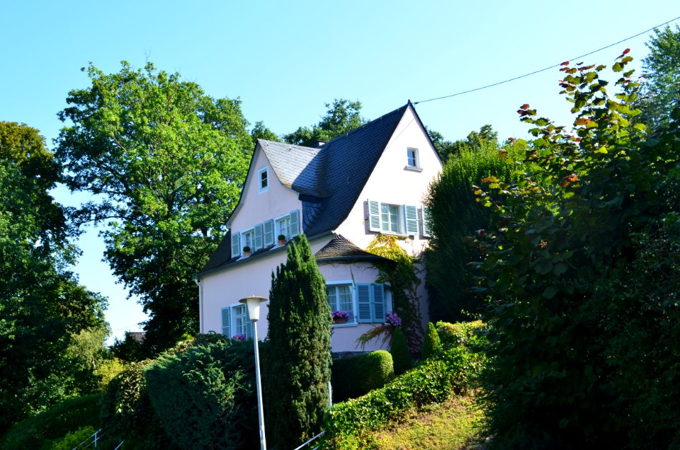 Gemünden (Hunsrück), Burgweg 1