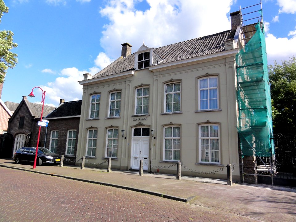 Gemert Rijksmonument 16056 Huis den Hubert