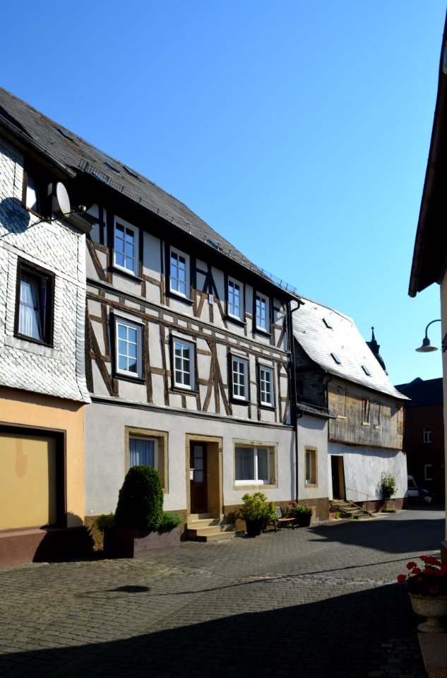 Gemünden (Hunsrück), Kirchberger Straße 29-31