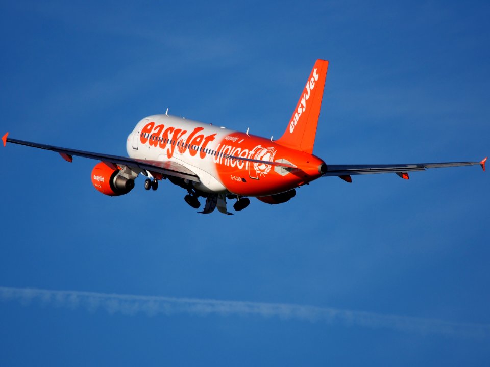 G-EJAR easyJet Airbus A319-111 takeoff from Schiphol (AMS - EHAM), The Netherlands, 11june2014, pic-5
