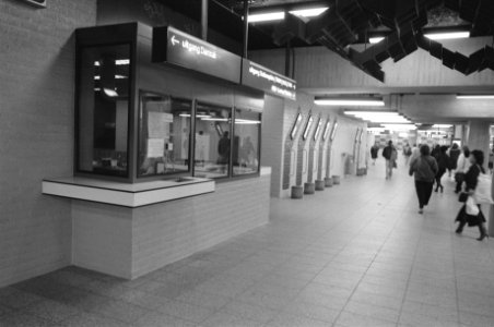 Geen kaartverkoop meer op metrostations, Bestanddeelnr 934-3389