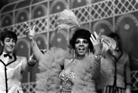 Generale repetitie Snip en Snap Revue 1970 in Amsterdam Milly Scott, Bestanddeelnr 923-0852
