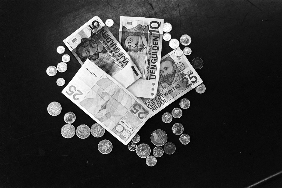Geld (bankbiljetten en kleingeld), Bestanddeelnr 932-2923