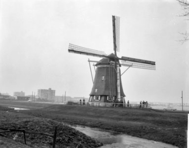 Gemeentelijke persexcursie langs gerestaureerde molens in Amsterdam, De Krijtmo, Bestanddeelnr 917-6132