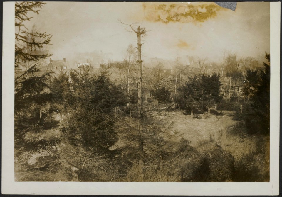 General view of Bapaume, taken shortly after the troops entered, Bestanddeelnr 158-2792
