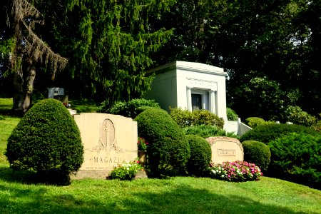 General view - Newton Cemetery & Arboretum - Newton Center, MA - DSC07133