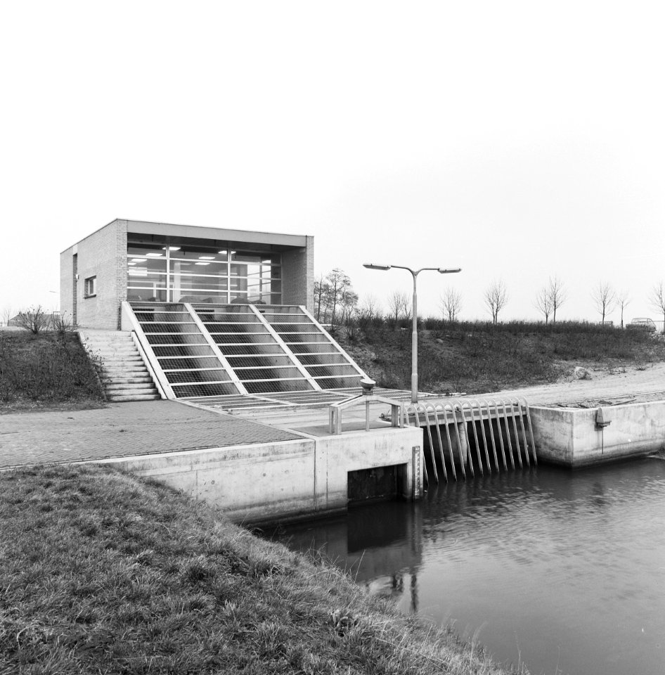 Gemalen, til de rode, Groningen, Bestanddeelnr 167-0830
