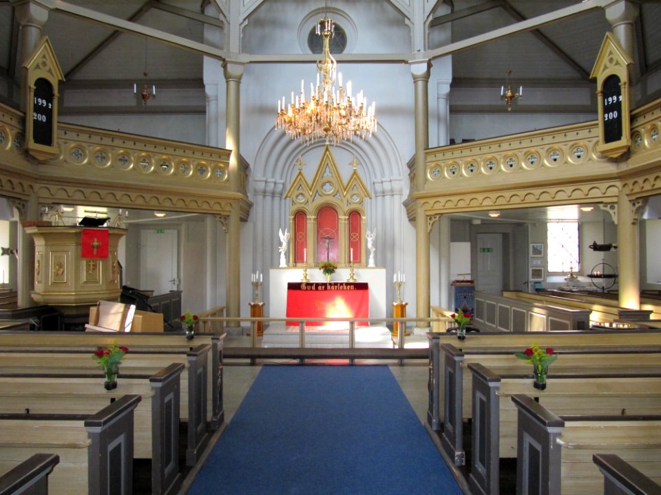 Hällarydskyrka int01