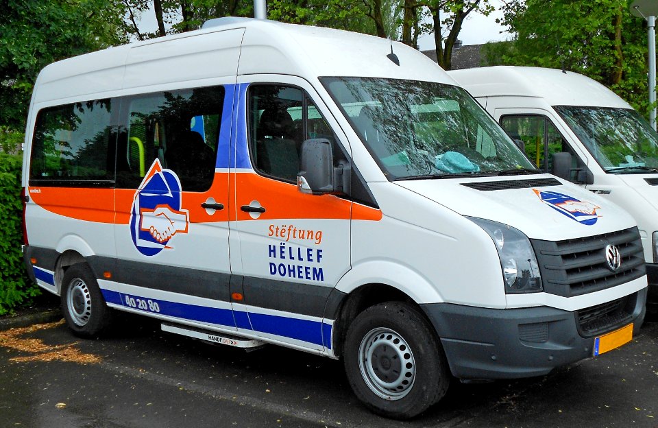 Hëllef Doheem - Auto VW Minibus 2012