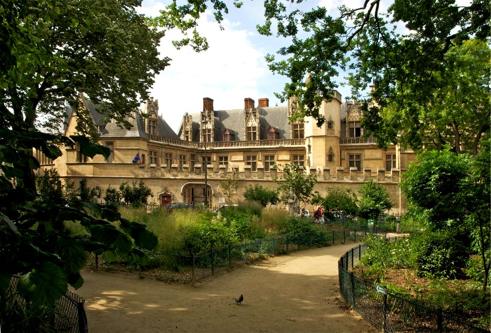 Hôtel de Cluny square Painlevé