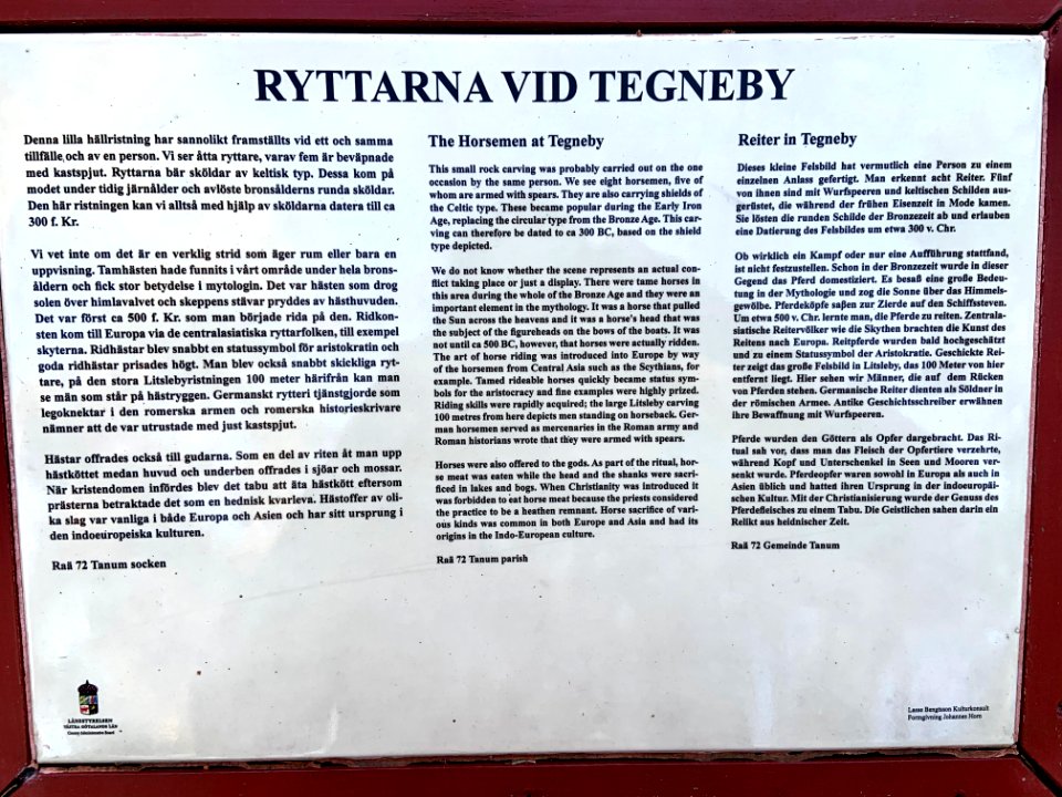 Hällristning Ryttarna vid Tegneby Tanum 72.4 Skylt
