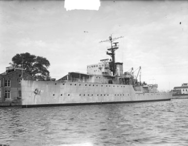 H. Ms Flores in Amsterdam, Bestanddeelnr 903-5186
