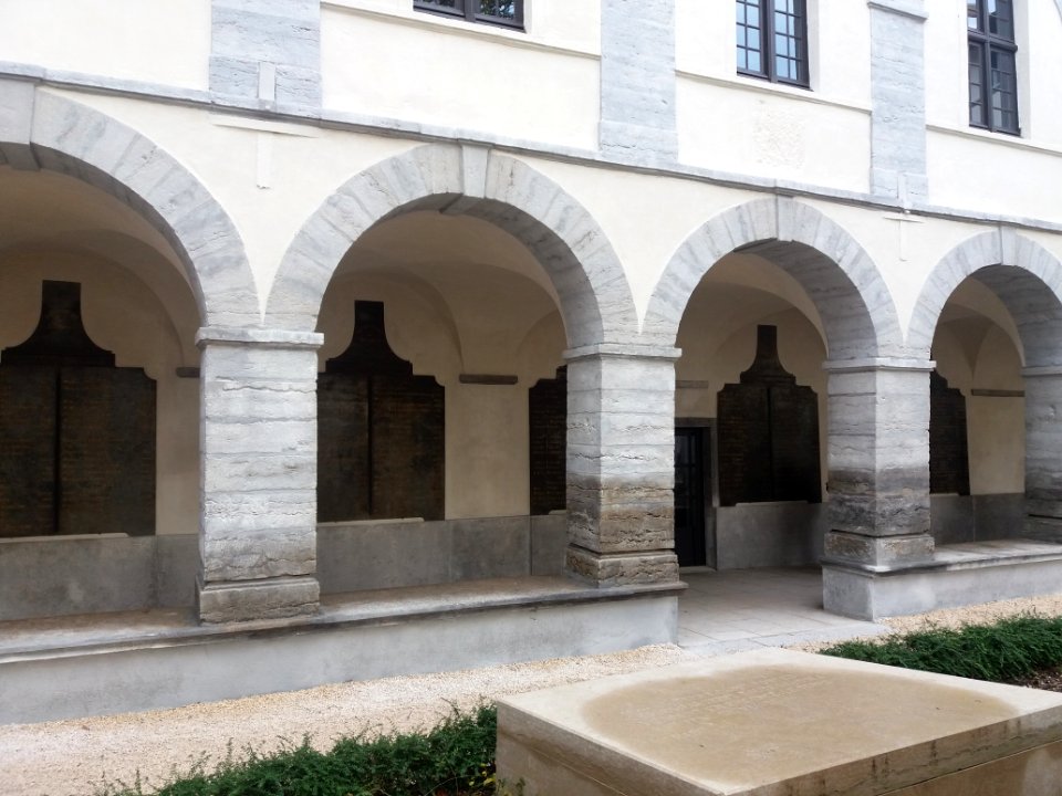Hôtel-Dieu de Lyon - Cloître, arcades