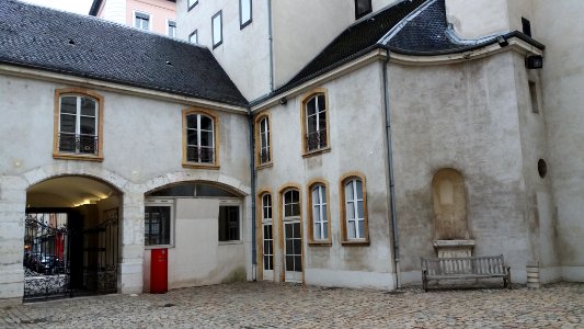 Hôtel de Villeroy - Cour intérieure