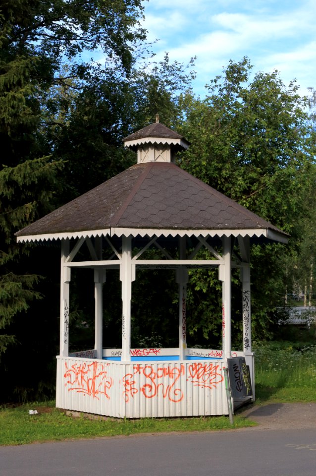Gzebo Plaatansaari Oulu 20190630