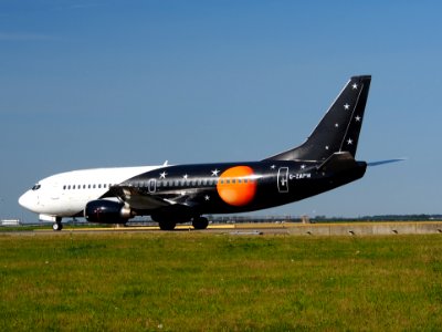 G-ZAPW Titan Airways Boeing 737-3L9(QC) - cn 24219 taxiing 21july2013 pic-002