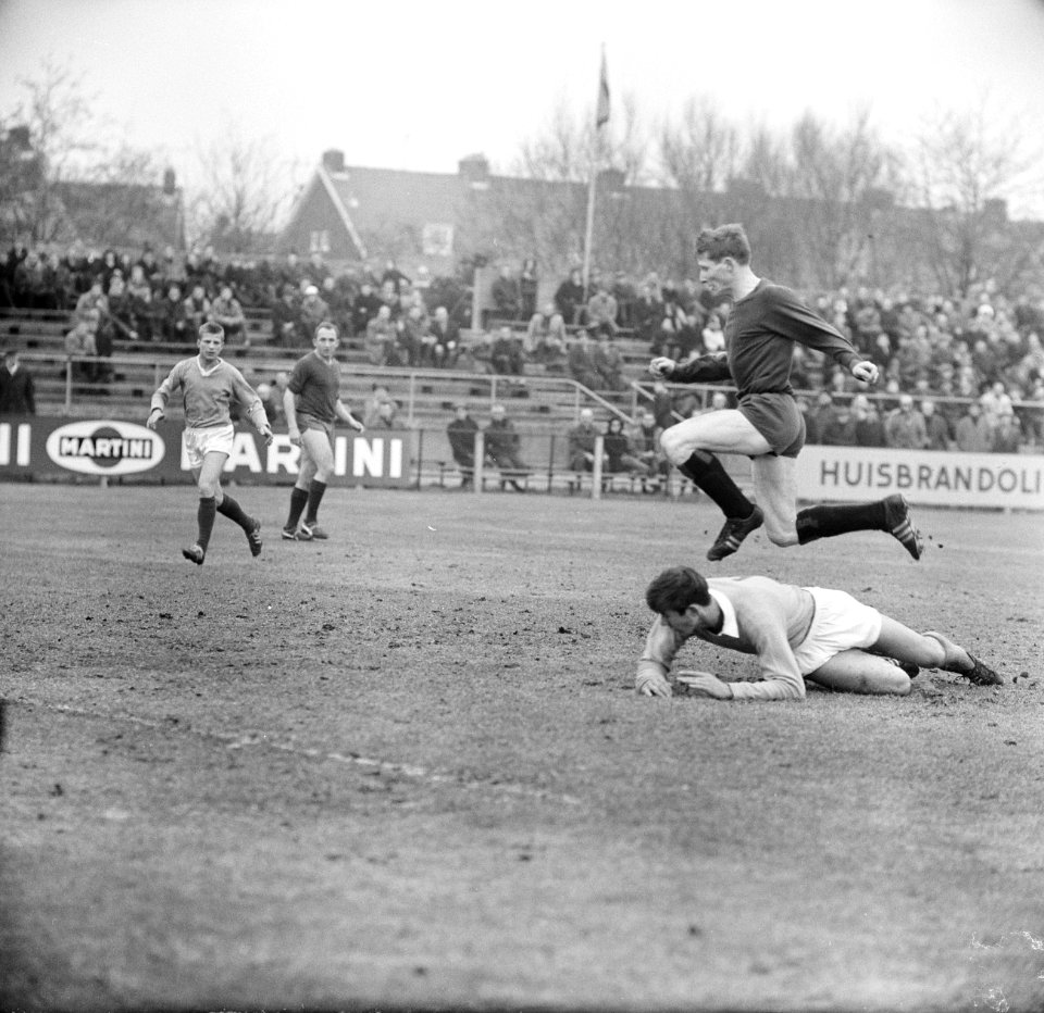 Haarlem tegen HDVS 1-1 Spelmoment, Bestanddeelnr 914-9863