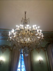 Hôtel du Gouverneur militaire de Lyon - Lustre du grand salon