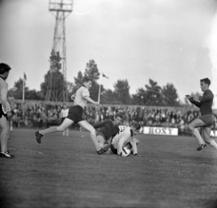 Haarlem kampioen 2e Devisie door 6-0 overwinning op Wilhelmina Spelmoment, Bestanddeelnr 915-2666