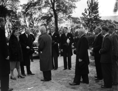 H. M. de Koningin bezoekt Leeuwarden, Bestanddeelnr 905-3261