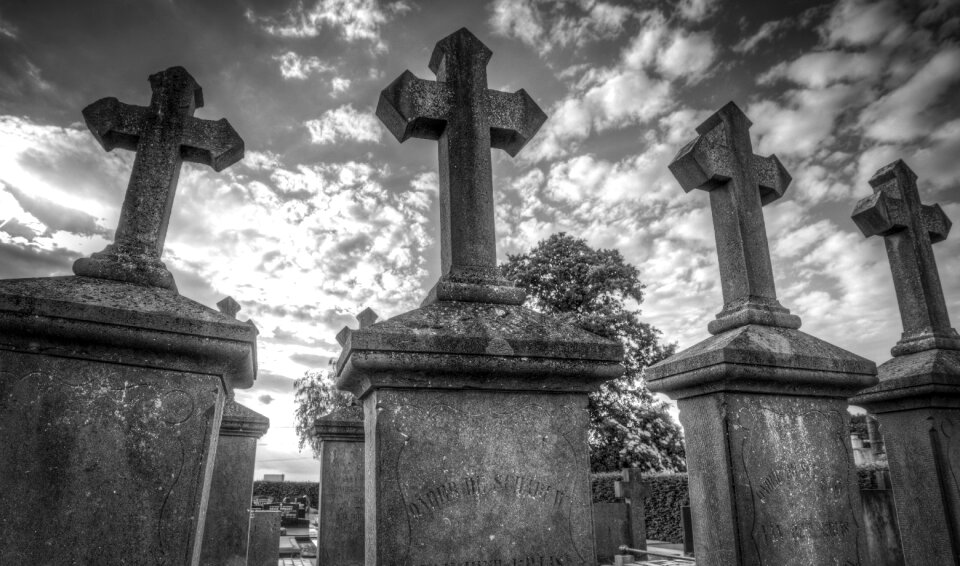 Horror cemetery tomb photo