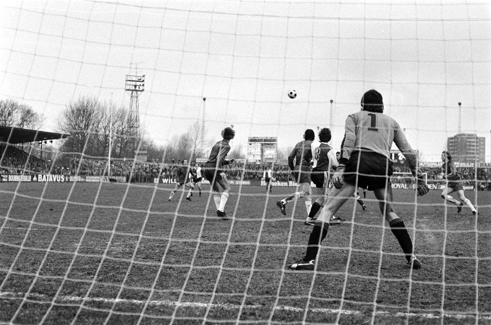 Haarlem tegen Feyenoord 2-0, spelmomenten, Bestanddeelnr 929-5487