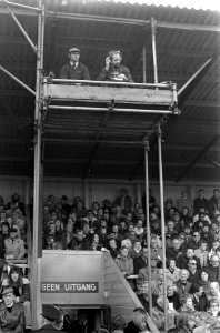 Haarlem tegen NEC 1-1 Hughes op TV-platform, Bestanddeelnr 928-8746