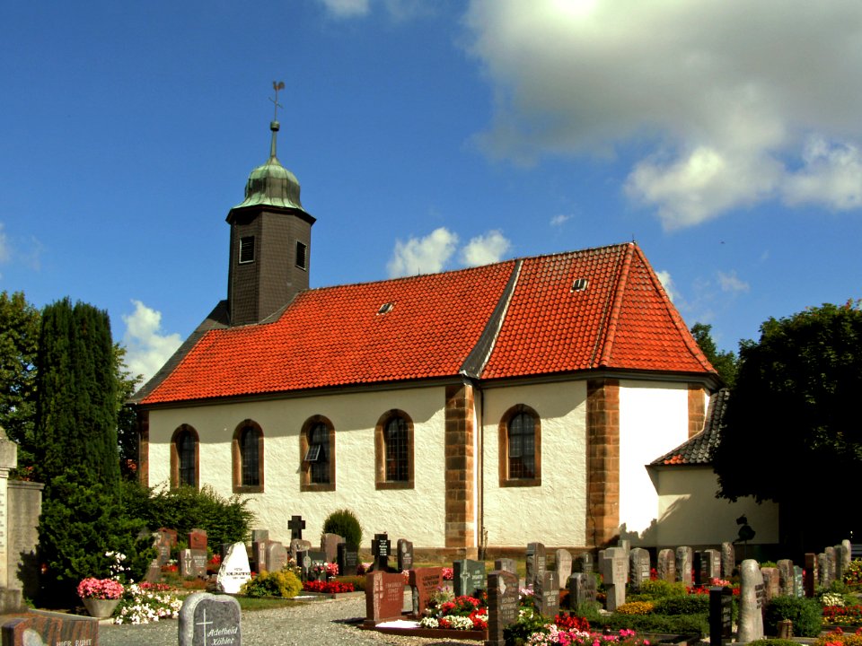 Hüddessum Kirche SO