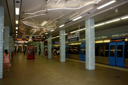 Hötorget från perrongen 4
