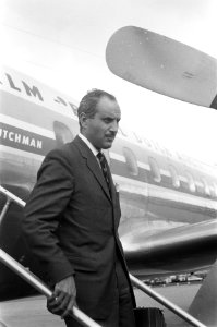 H Bourquiba jr op Schiphol, Bestanddeelnr 912-7757