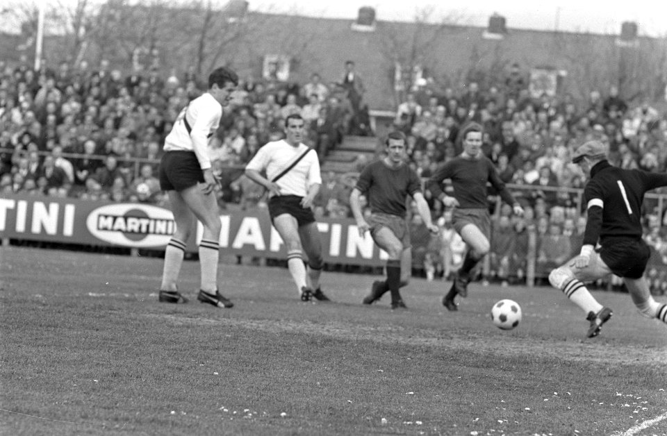 Haarlem tegen VVV 0-0, spelmomenten, Bestanddeelnr 920-3017