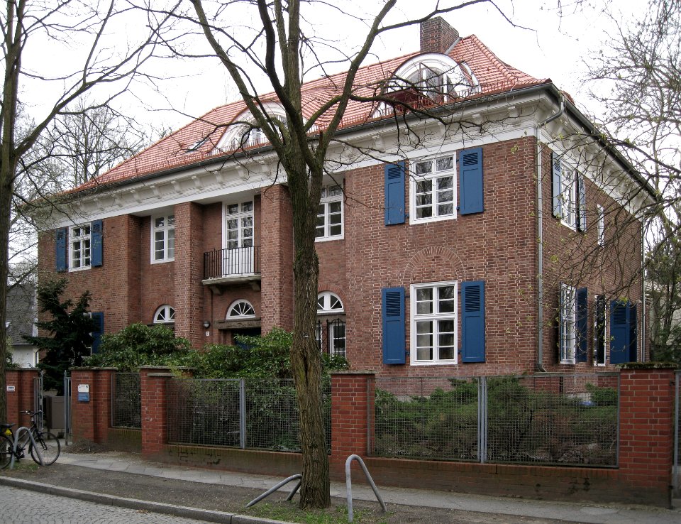 Hüttenweg 7 Berlin-Dahlem