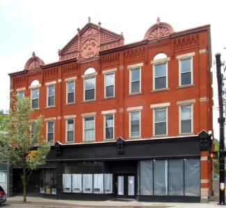 H. Daub building, West End, 2021-04-18, 01