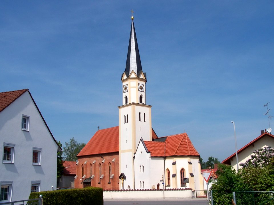 Hüttenkofen-Kirche-Mariä-Himmelfahrt