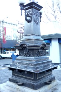 H. B. and H. H. Carter Memorial Fountain - Ashland, Oregon - DSC02660