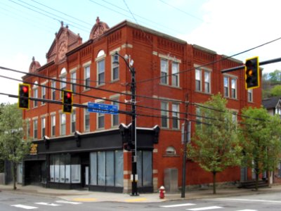 H. Daub building, West End, 2021-04-18, 03