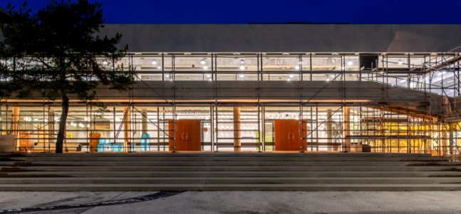Hörsaalzentrum Uni Tübingen nautische Dämmerung